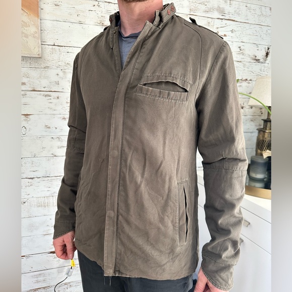 Urban Outfitters Jacket - Picture 5 of 5